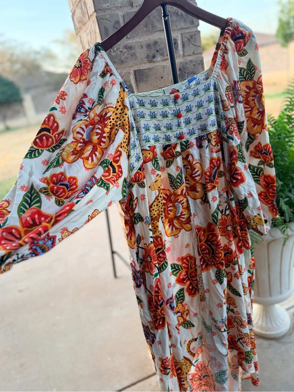 Farm Rio x Anthropologie Extreme Collar Blouse Duster size XL - Picture 6 of 13